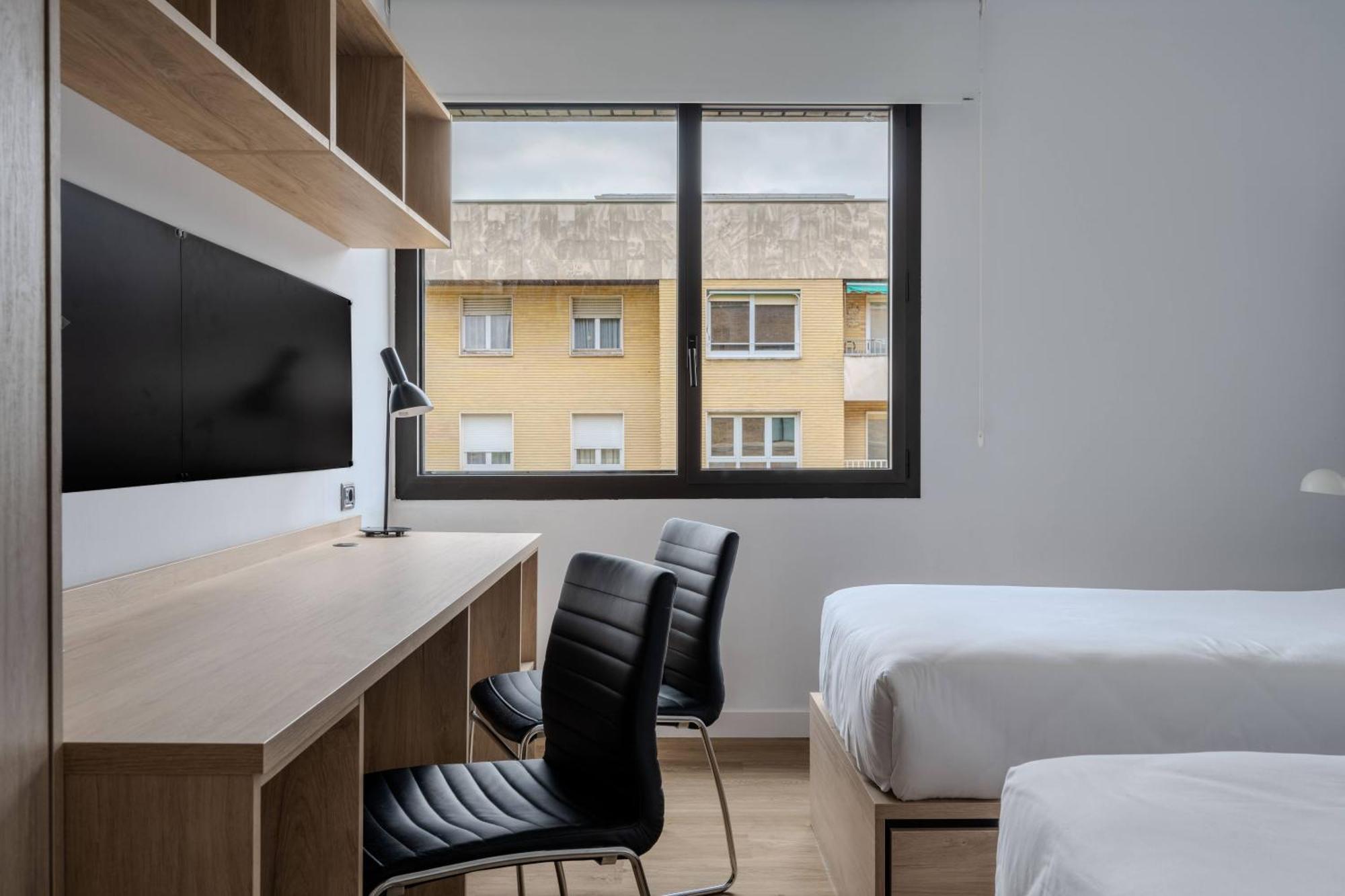 Micampus Pamplona Student Residence מראה חיצוני תמונה